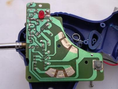 Remote Control Toy Transmitter - FCC ID RI3-0000-01-49 - Kentoys Ltd.
