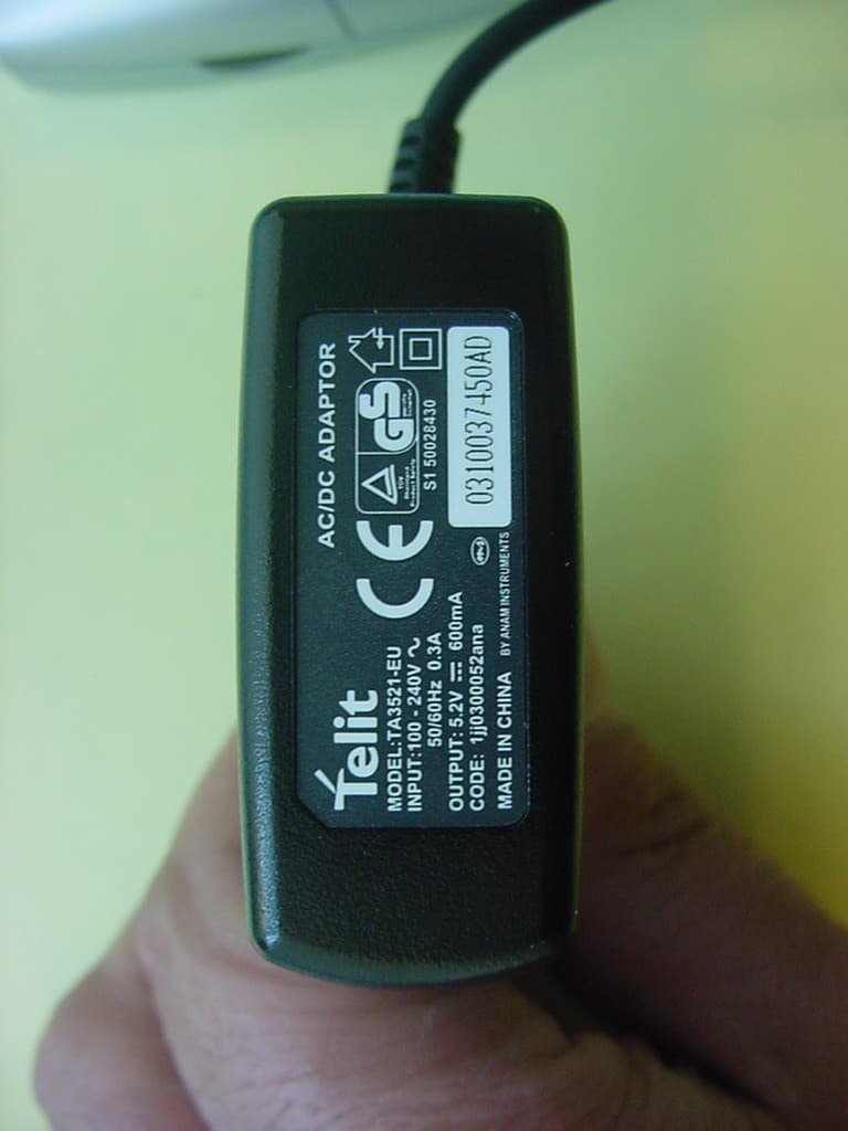 Tri-band GSM/GPRS PCS Phone - FCC ID RI7G83 - Telit Communications S.p.A. (2)