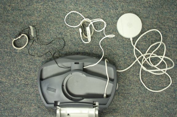 Housecall Plus Transmitter - FCC ID RIAHCPLUS3180-T - St. Jude Medical