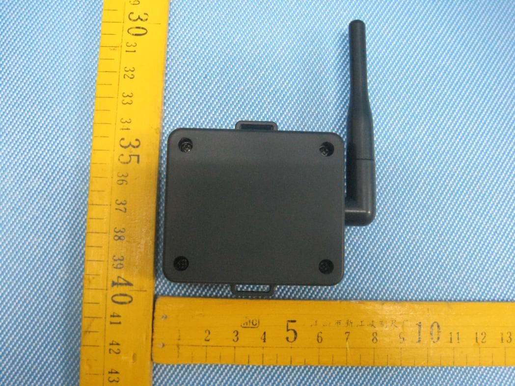 2.4G DIGITAL REVIEW CAMERA WITH MONITOR - FCC ID RIIVCMRFV01 - Unifat Technology Limited (3)