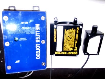 WIRELESS FORKLIFT SCALE - FCC ID RITTE0002 - Mettler-Toledo, Inc. Heavy Industrial PO