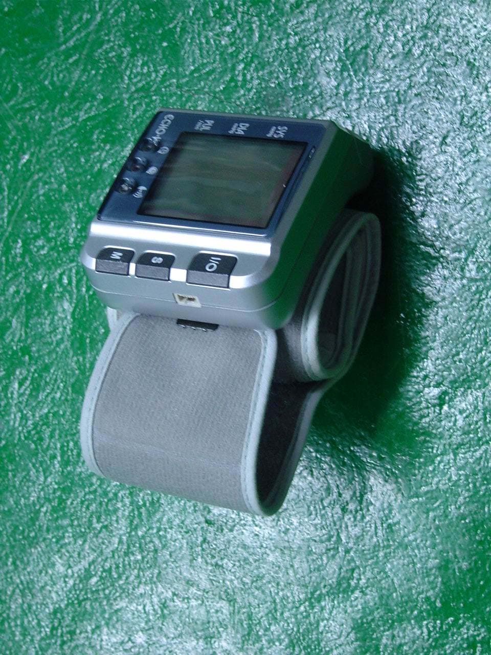 Wrist Type NIBP - FCC ID RIXECHOH - Jawon Medical Co., Ltd.