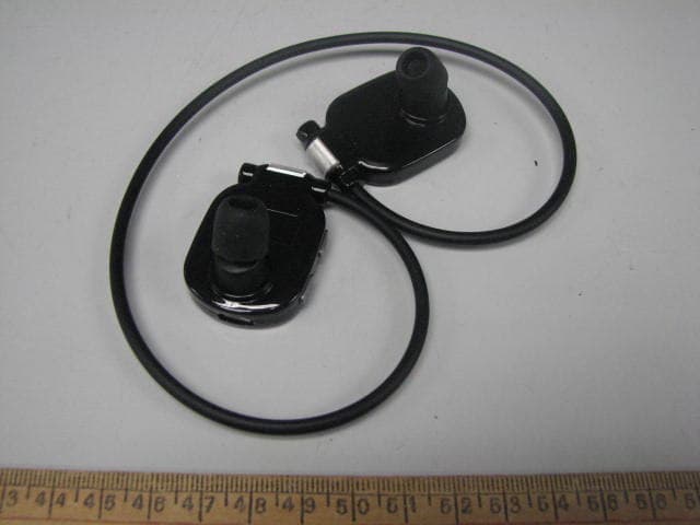 Bluetooth Headset - FCC ID RKIC51-B807-XX - i.Tech Dynamic Limited (4)