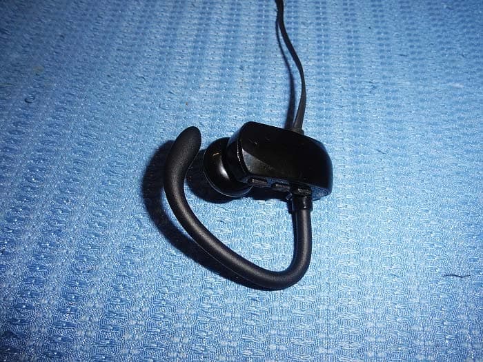 Bluetooth Earphone - FCC ID RMZ-A8A9 - Richen Industrial Co.,Ltd (2)