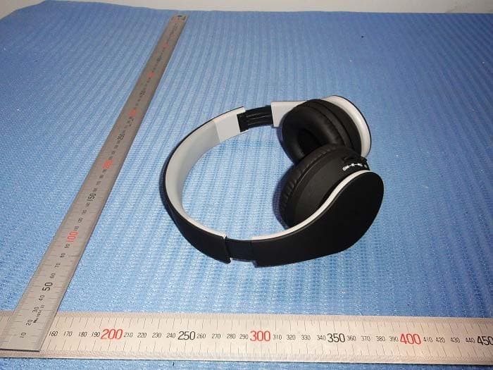 Bluetooth Headphone - FCC ID RMZ-BTH024T - Richen Industrial Co.,Ltd (3)