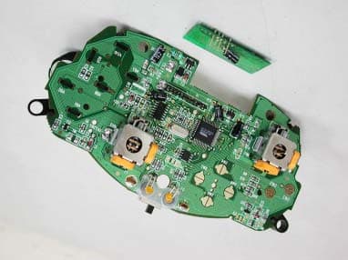 XBox Wireless Controller Device - FCC ID RNIX825576-D - Esel International Co., Ltd. (2)