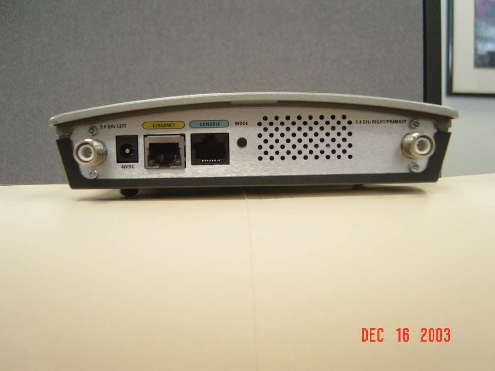Access Point System - FCC ID RO5IWAPINTERFACE - InnerWireless, Inc. (2)