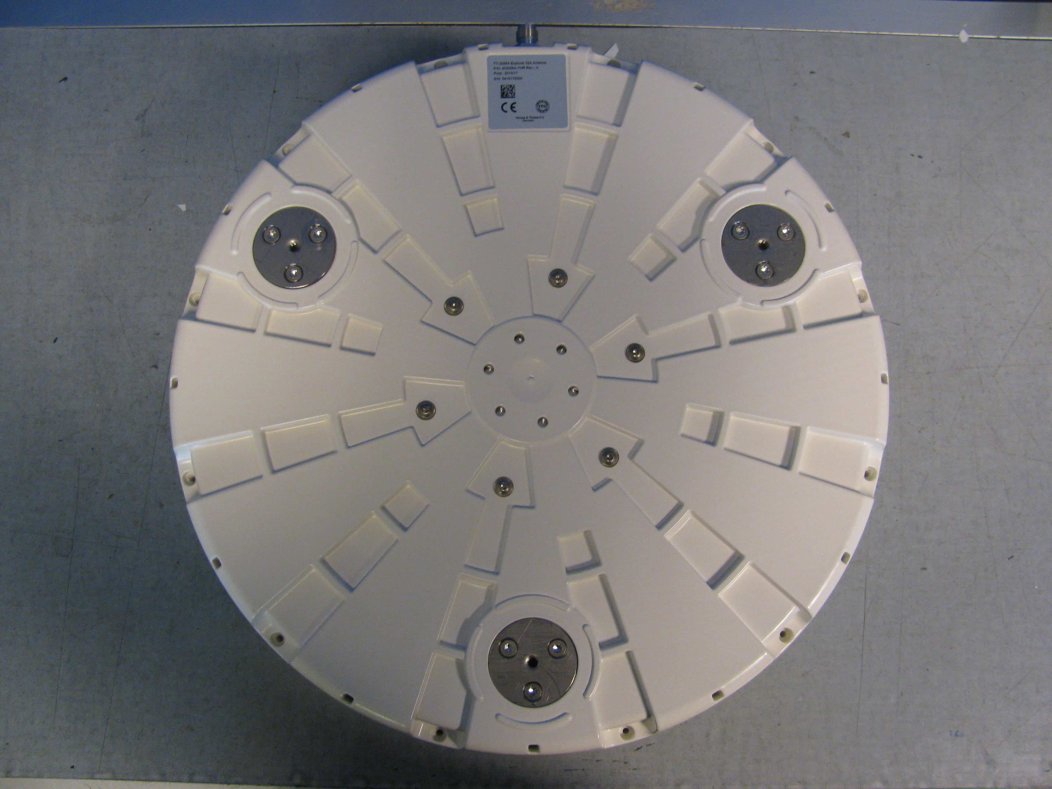 EXPLORER 325 landmobile broadband terminal for Inmarsat satellite system - FCC ID ROJEXPLORER325 - Thrane & Thrane A/S (3)