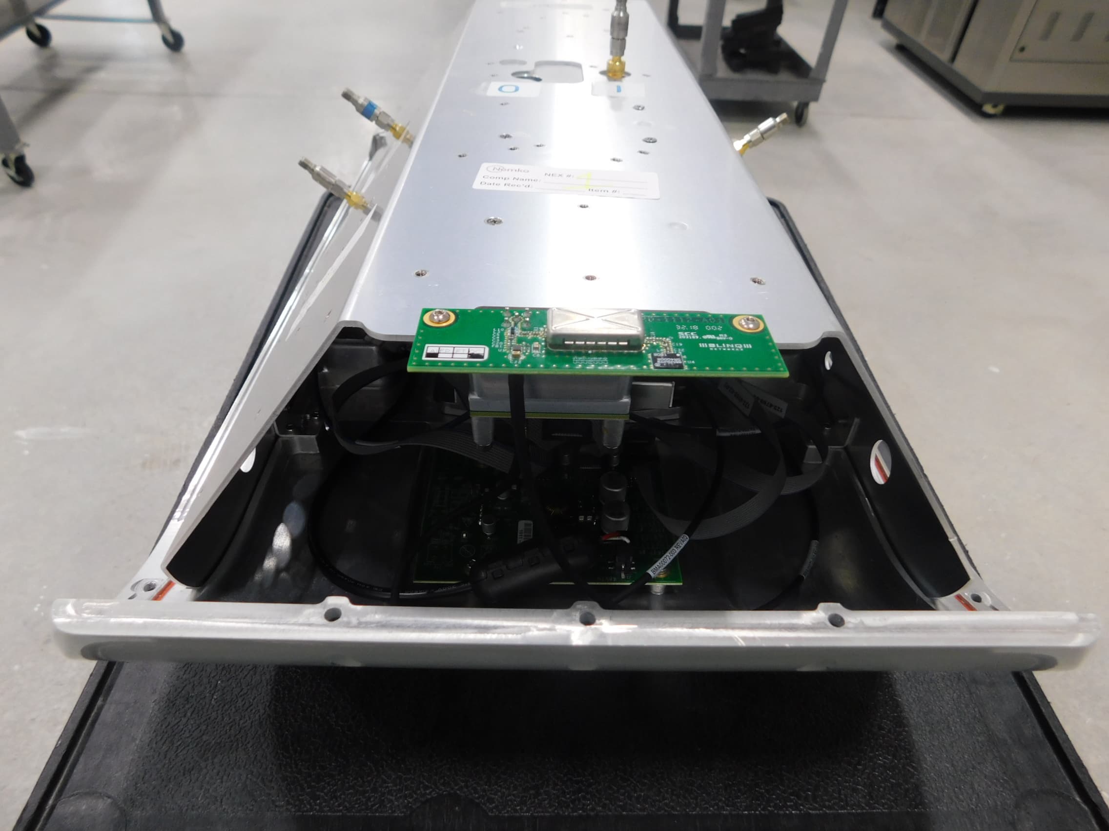 CBRS Base Station - FCC ID ROR00000006 - Blinq Networks Inc. (4)