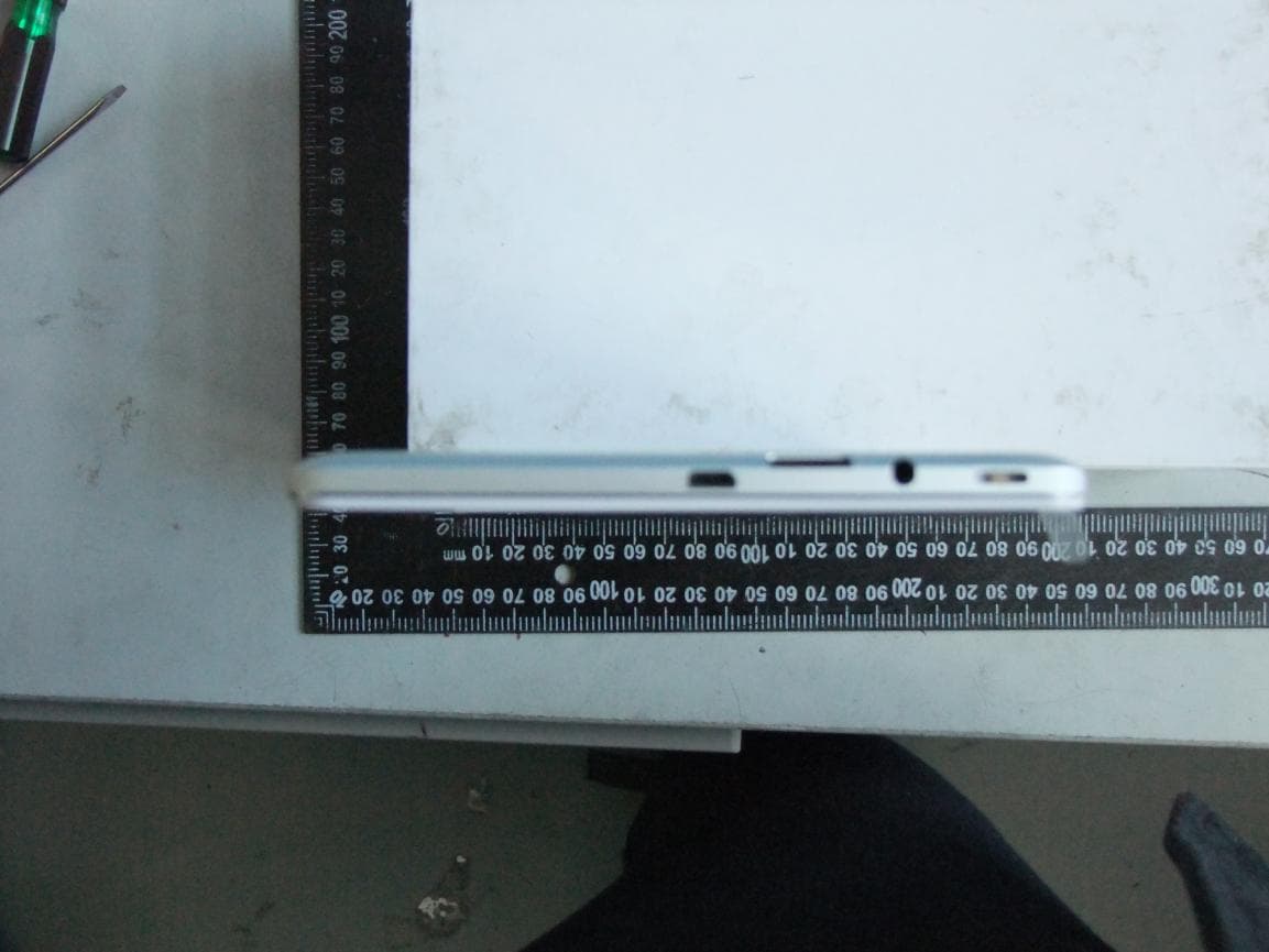 8 inch PAD - FCC ID ROU00005 - Shenzhen KTC Technology Co., Ltd. (5)