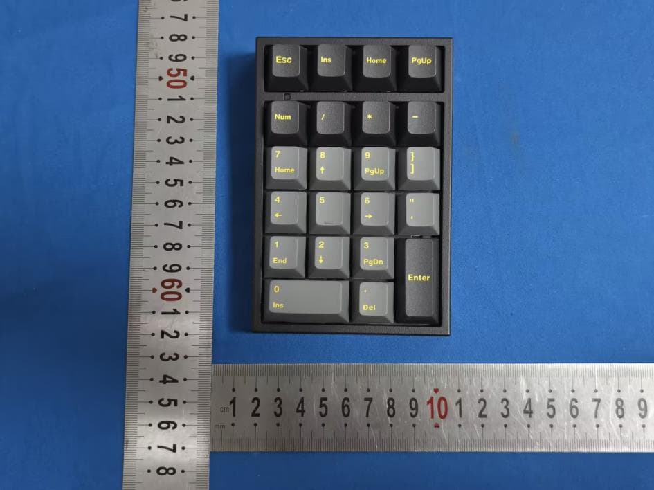Wireless keyboard - FCC ID RPK-FC220TP - LEOPOLD CO., LTD. (4)