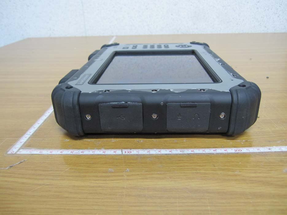 INDUSTRIAL TABLET COMPUTER - FCC ID RQKTITANT8 - Sammi Information Systems Co, Ltd (5)