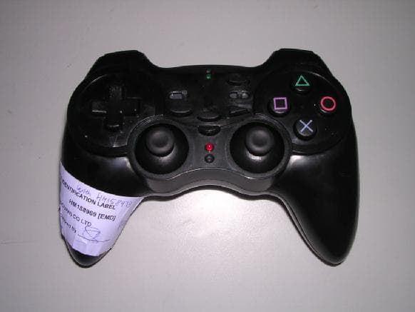 WIRELESS HORI PAD 3 TURBO - FCC ID RQZHP3-1358A - HORI Co.,Ltd.