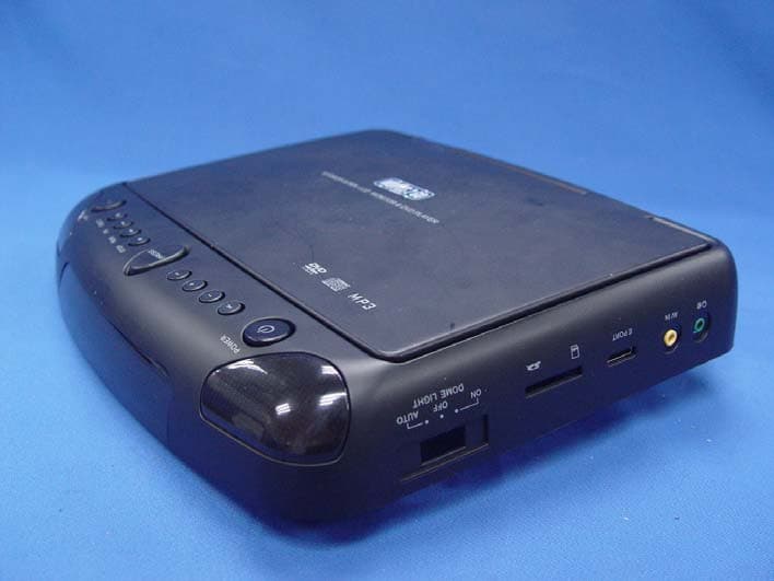 10" DROPDOWN LCD MONITOR & DVD Player - FCC ID RR87106B - Action Technology (Shenzhen) Co., Ltd. (3)