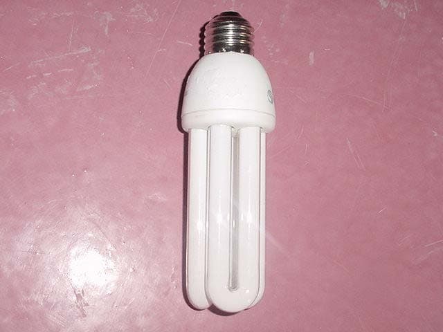 Compact Fluorescent Lamp - FCC ID RRHBEAUTYLIGHT - Kwangzhou Beauty Shadow Lamp Equipment Co., Ltd. (3)
