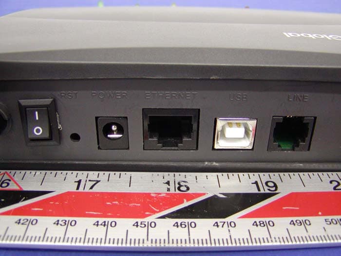 802.11b Wireless ADSL Modem - FCC ID RS3DB108-WL - Shanghai DareGlobal Technologies Co., Ltd. (3)