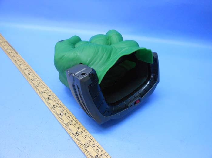 AVN PMN Basic Starter Pack Hulk Hands W1 - FCC ID RS4B1130T - Hasbro Far East Ltd.