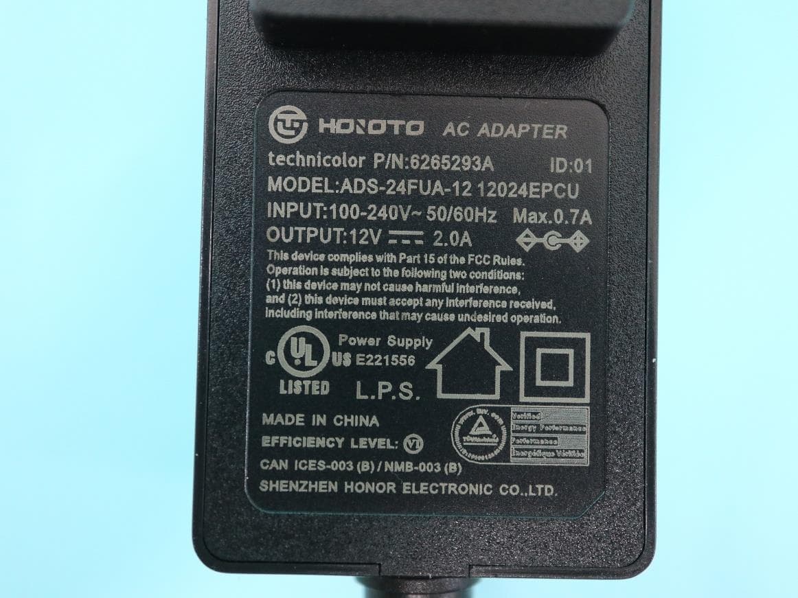 WiFi Extender - FCC ID RSE-OWM0131 - Technicolor Delivery Technologies Belgium