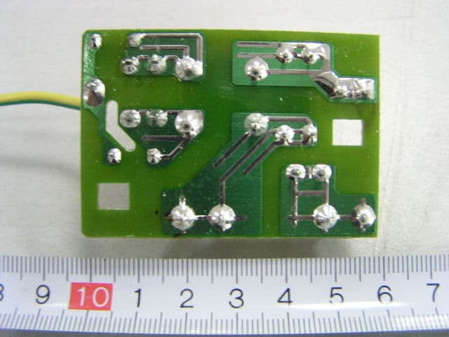 Microwave Oven - FCC ID RSFMM720AYY - Guangdong  Midea  Kitchen  Appliances  Manufacturing  Co.,Ltd. (4)