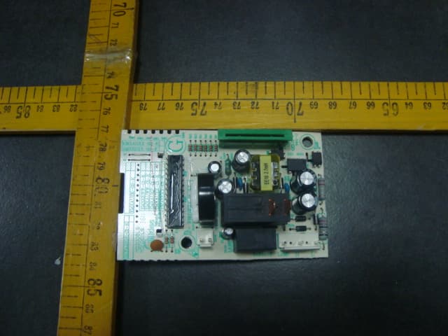 Microwave Oven - FCC ID RSFXM131EYY - Guangdong  Midea  Kitchen  Appliances  Manufacturing  Co.,Ltd. (4)