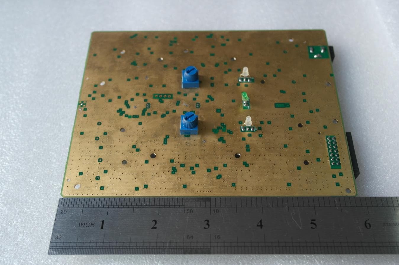 Dual Band Signal Booster - FCC ID RSNEZBOOST - Cellphone-Mate Inc. dba SureCall (4)