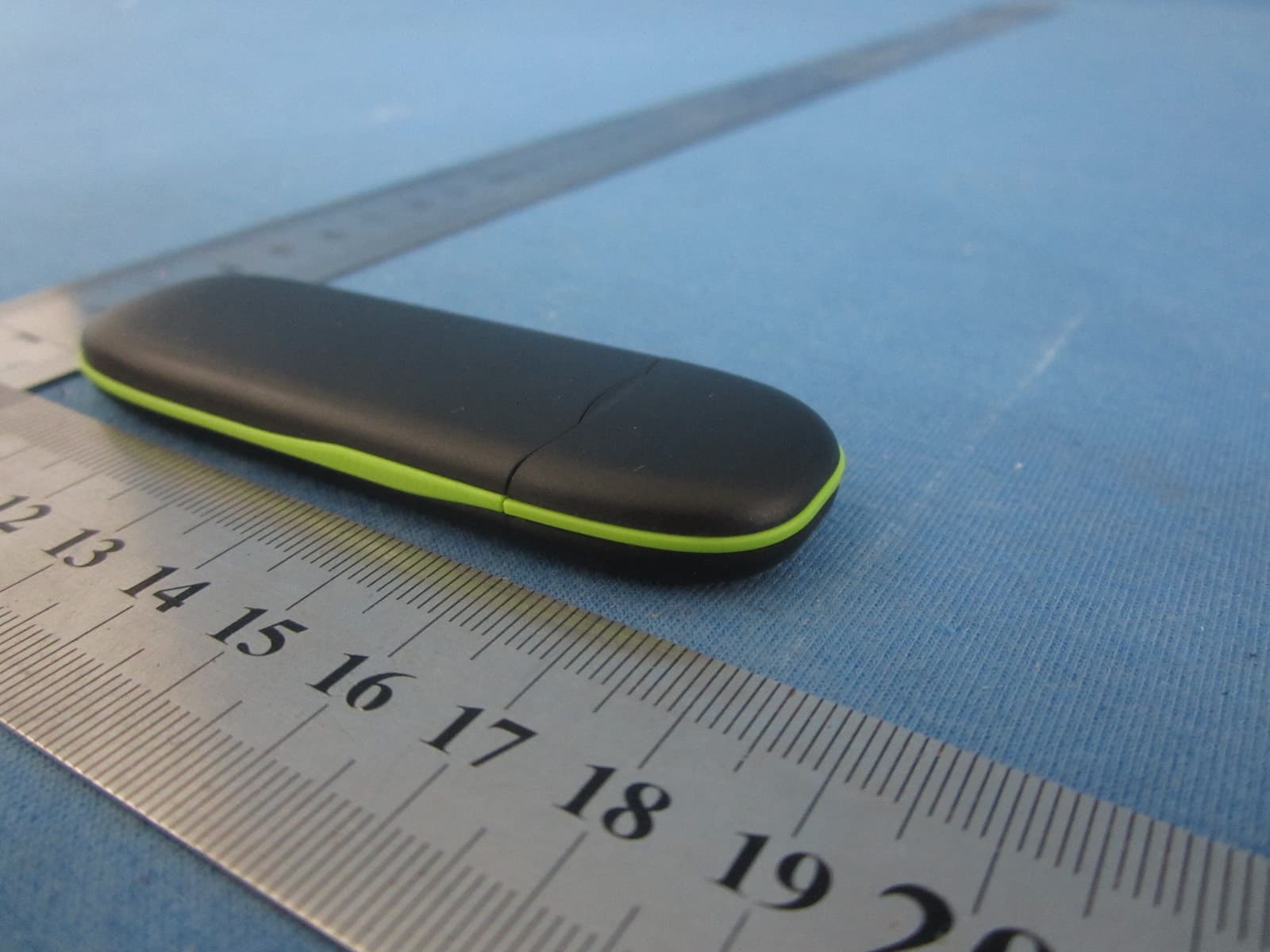 USB Modem - FCC ID RSZ-TJE618 - Shenzhen Tianjian Telecom Technology Co., Ltd (4)