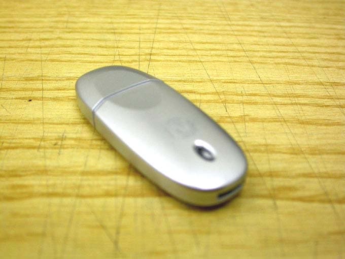 Bluetooth V.1.2 Class 1 USB Dongle - FCC ID RU5AWBC1E - Asia Pacific Microsystems, Inc. (2)