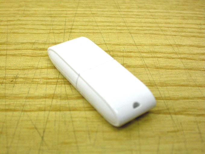 Bluetooth V.1.2 Class 1 USB Dongle - FCC ID RU5AWBC1E - Asia Pacific Microsystems, Inc. (4)