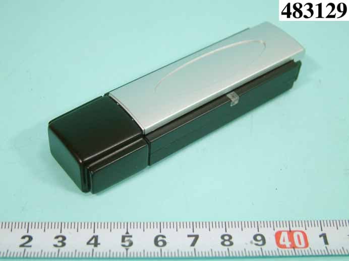 802.11g WLAN + CLASS 2 BLUETOOTH COMBO DONGLE - FCC ID RU5AWGB2U - Asia Pacific Microsystems, Inc. (2)