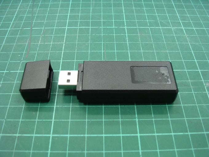 802.11g WLAN USB Dongle - FCC ID RU5AWGS1U - Asia Pacific Microsystems, Inc. (2)