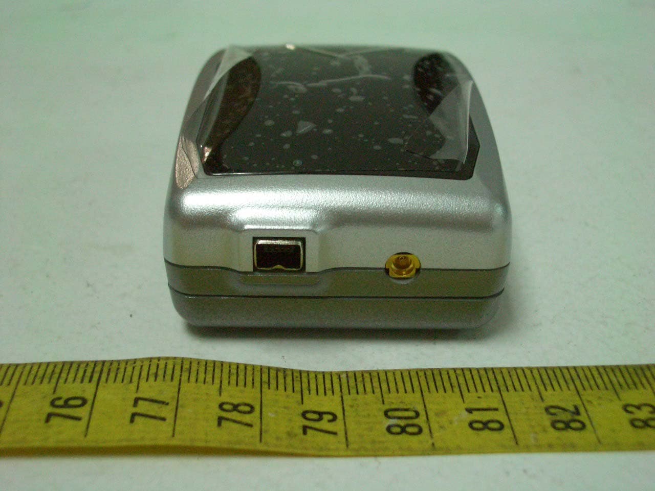 Bluetooth GPS receiver - FCC ID RU8HI406B - HAICOM Electronics Corp. (3)