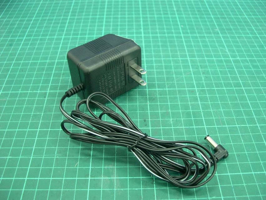 900 MHz Cordless Phone - FCC ID RUMCSA50 - Geemarc Telecom International Ltd.