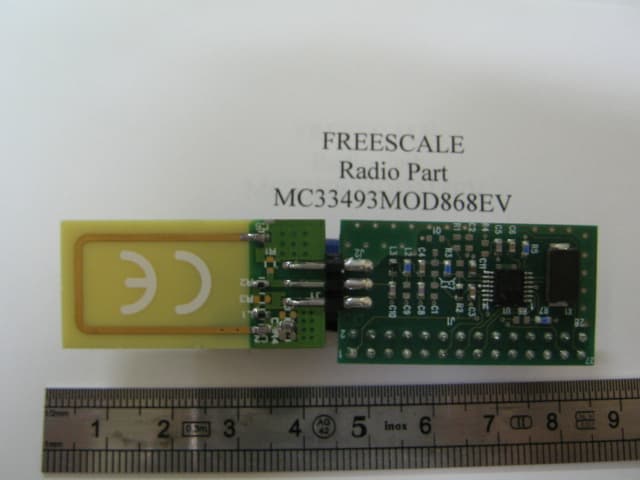RF MODULE 315MHz DEVELOPER KIT - FCC ID RUNMC33493MOD868E - Freescale Semiconductor, Inc. (4)