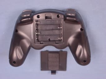 WIRELESS CONTROLLER FOR PS2 - FCC ID RUPS619S620C - Berway Technology Ltd.