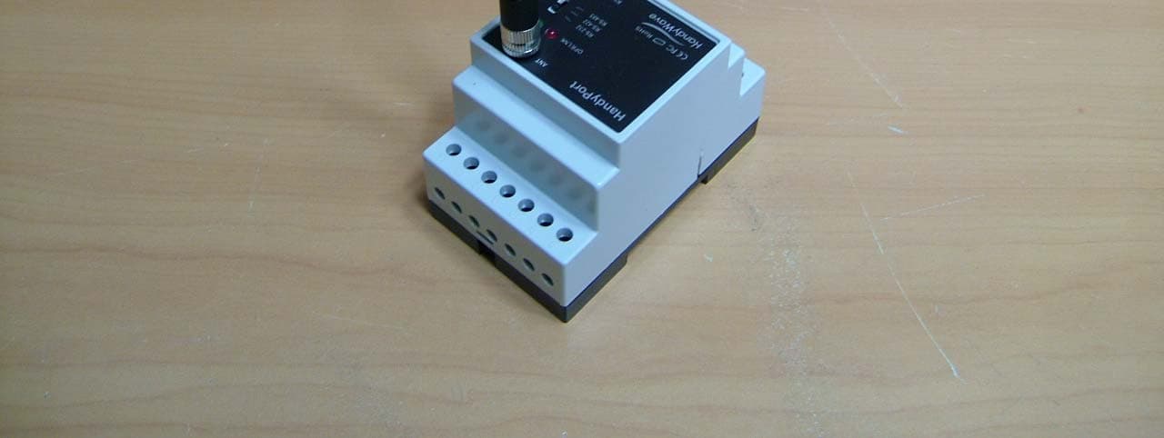 Wireless Serial Transceiver - FCC ID RUSHPS - HandyWave Co., Ltd. (2)