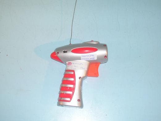 Remote Control Toy Transmitter - FCC ID RV849915570976 - Overbreak, LLC (2)