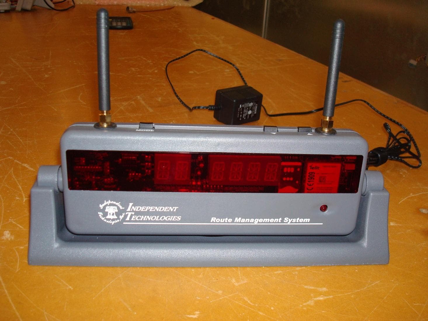 Cellular Tank Monitor - FCC ID RWBMT9103CBU - MetroTel Corp of Minnesota (4)