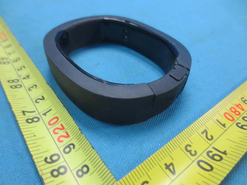 Wireless SmartBand - FCC ID RWO-RZ150152 - Razer Inc.