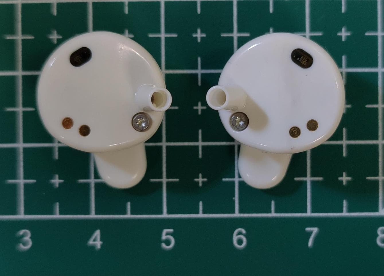 Hearing Aid with Bluetooth Connectivity - FCC ID RWT-BAVOTW - Etymotic Research, Inc. (2)