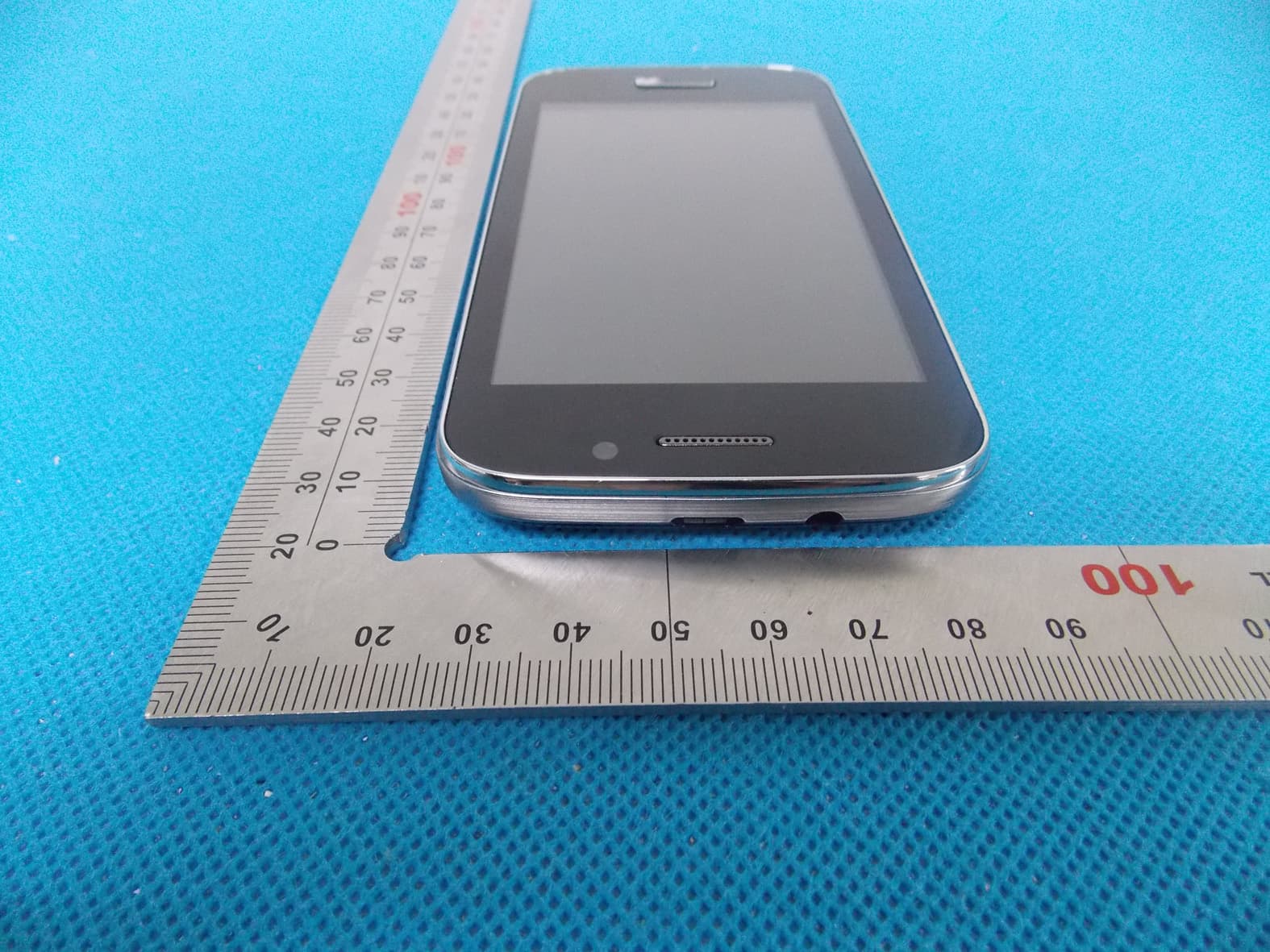 Mobile Phone - FCC ID RWVCOBRA - Sumtech Industry Development Co., Ltd. (3)