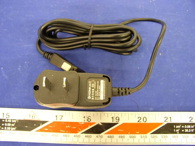 GSM/GPRS 1900 MHz Mobile Phone - FCC ID RXSK570 - CEC Wireless R&D Ltd. (3)
