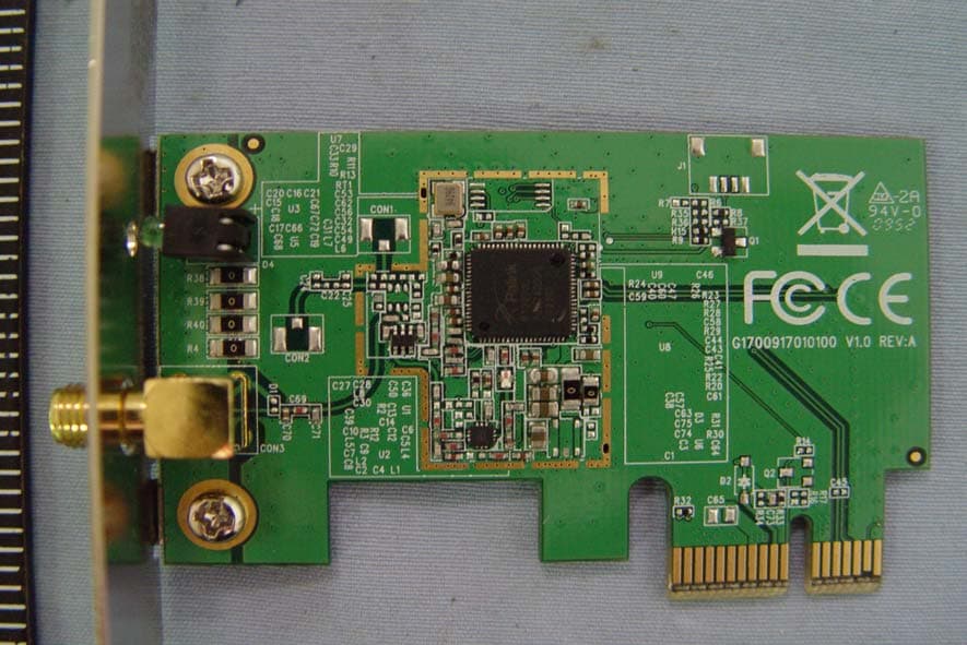 Wireless PCI Express Adapter - FCC ID RXZ-WPE71RL - Pro-Nets Technology Corporation