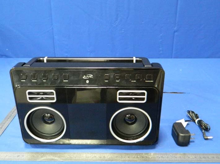 Bluetooth Boombox with PLL FM radio - FCC ID RYD-IBB683B - JETOP INDUSTRIAL LIMITED (4)