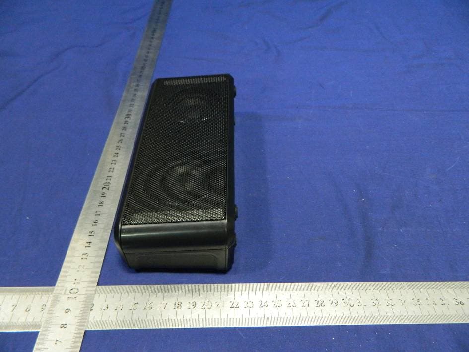 Bluetooth Boombox with PLL FM radio - FCC ID RYD-ISB224B - JETOP INDUSTRIAL LIMITED (2)