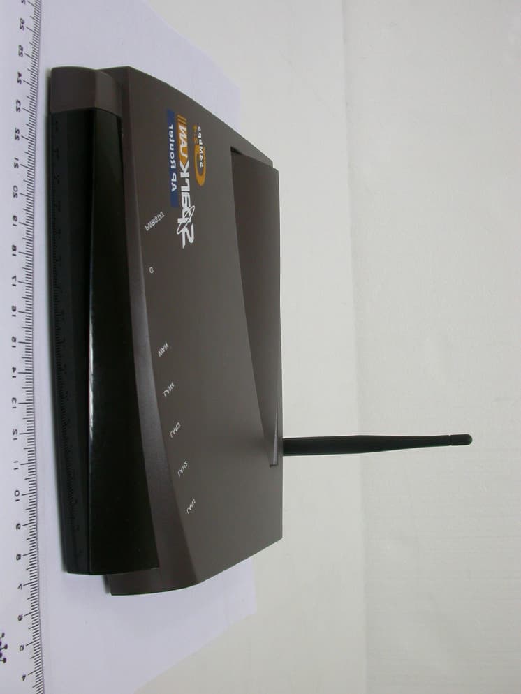 Wireless Router - FCC ID RYK230200403M - SparkLAN Communications, Inc. (4)