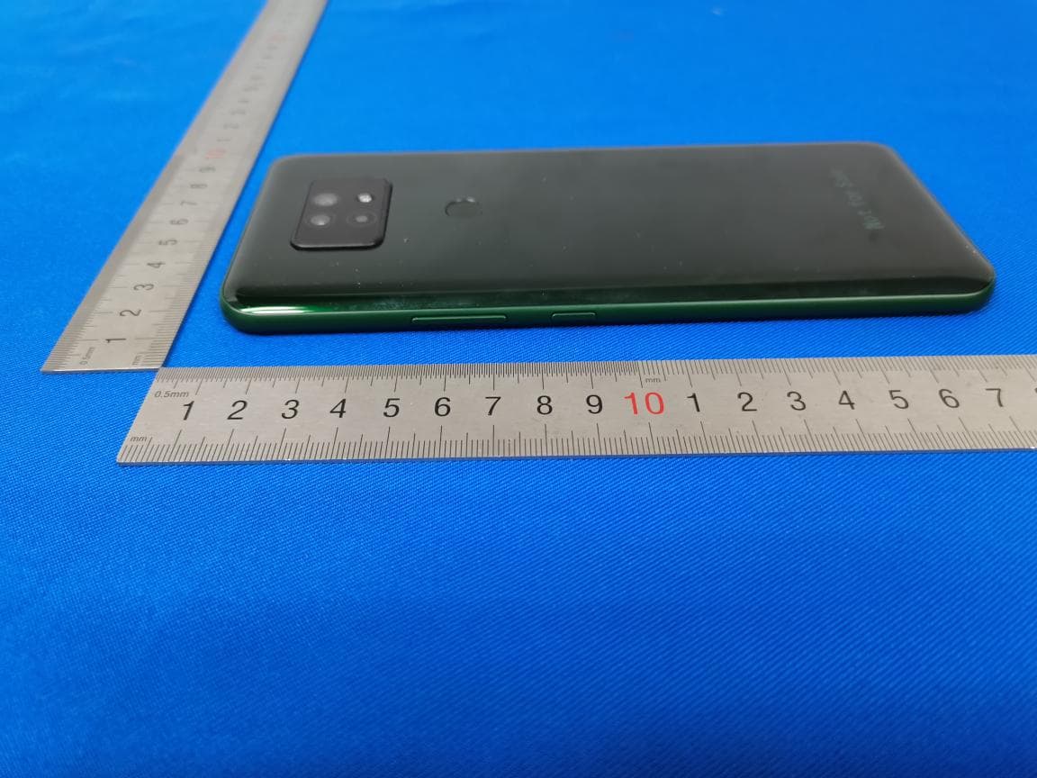 WCDMA/LTE Mobile Phone - FCC ID RYQEC1002 - FIH CO., LTD. (5)