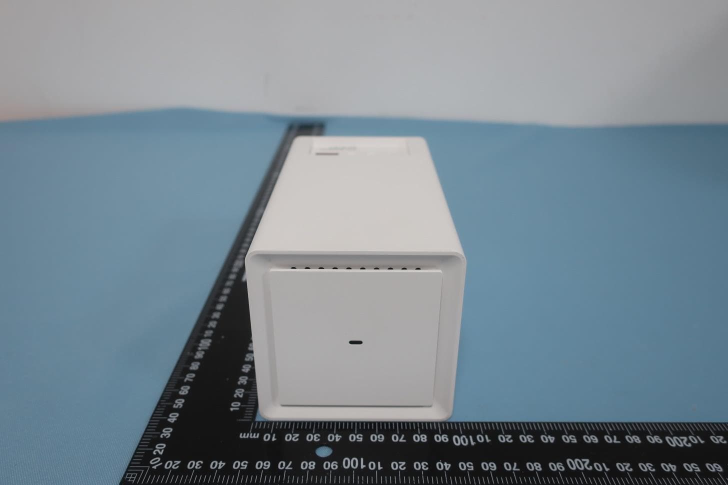 Internet Gateway - FCC ID RYQFWF100V5L - FIH CO., LTD. (5)