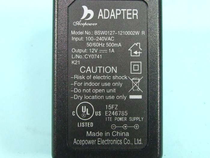 ADSL2+Modem - FCC ID RYUX7967 - XAVi Technologies Corp.