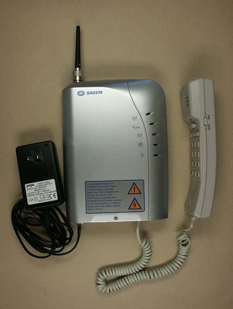 GSM/GPRS Network Termination - FCC ID RZV8115 - SAGEM SA