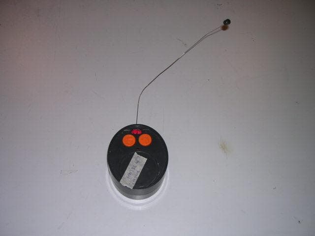 RC Hand Model: 71312 - FCC ID S3671312TOMY06 - Gakken (Hong Kong) Co., Ltd.